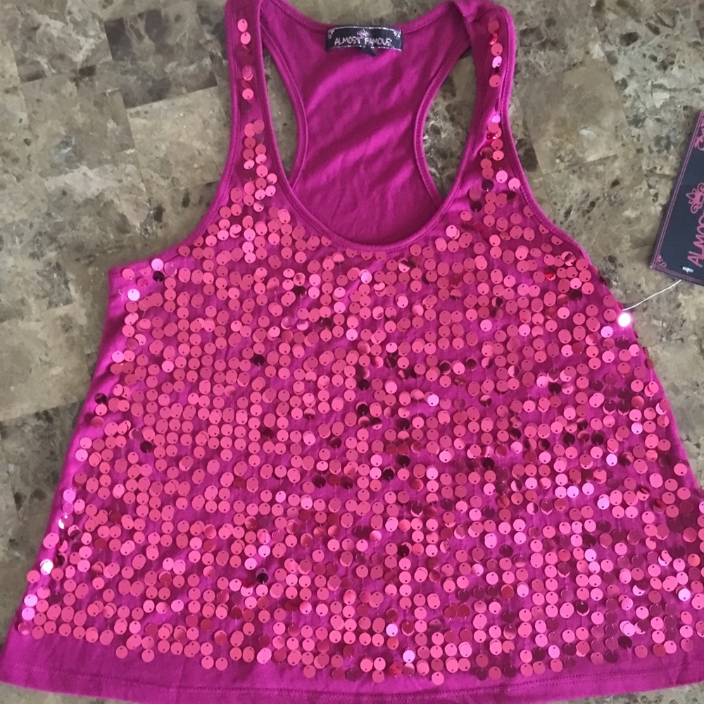 Pink tank top